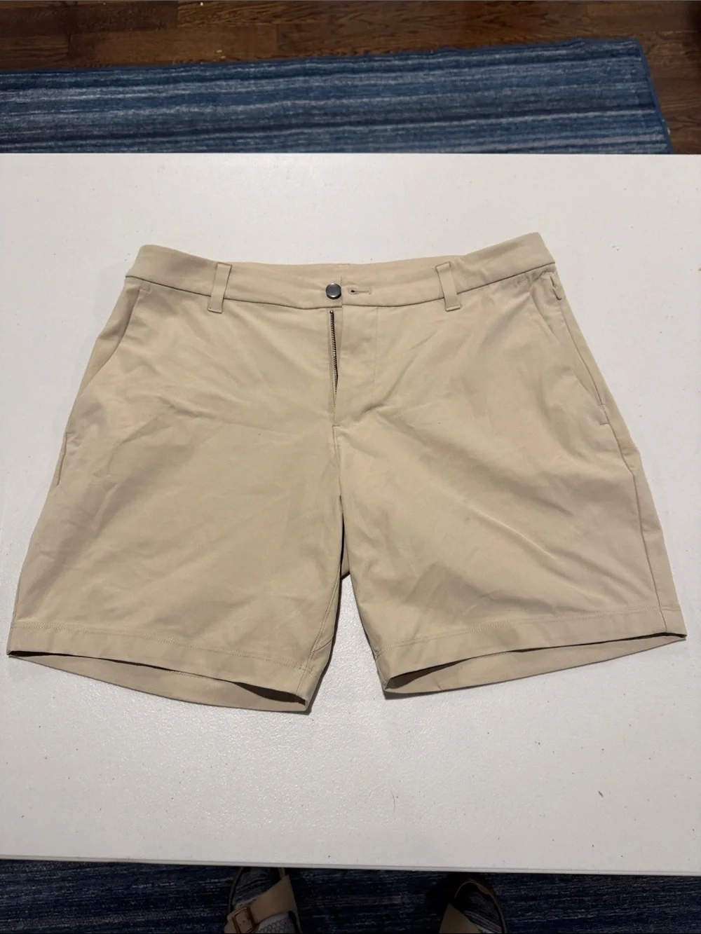 lululemon athletica Men's Khaki Flat-Front Performance Shorts